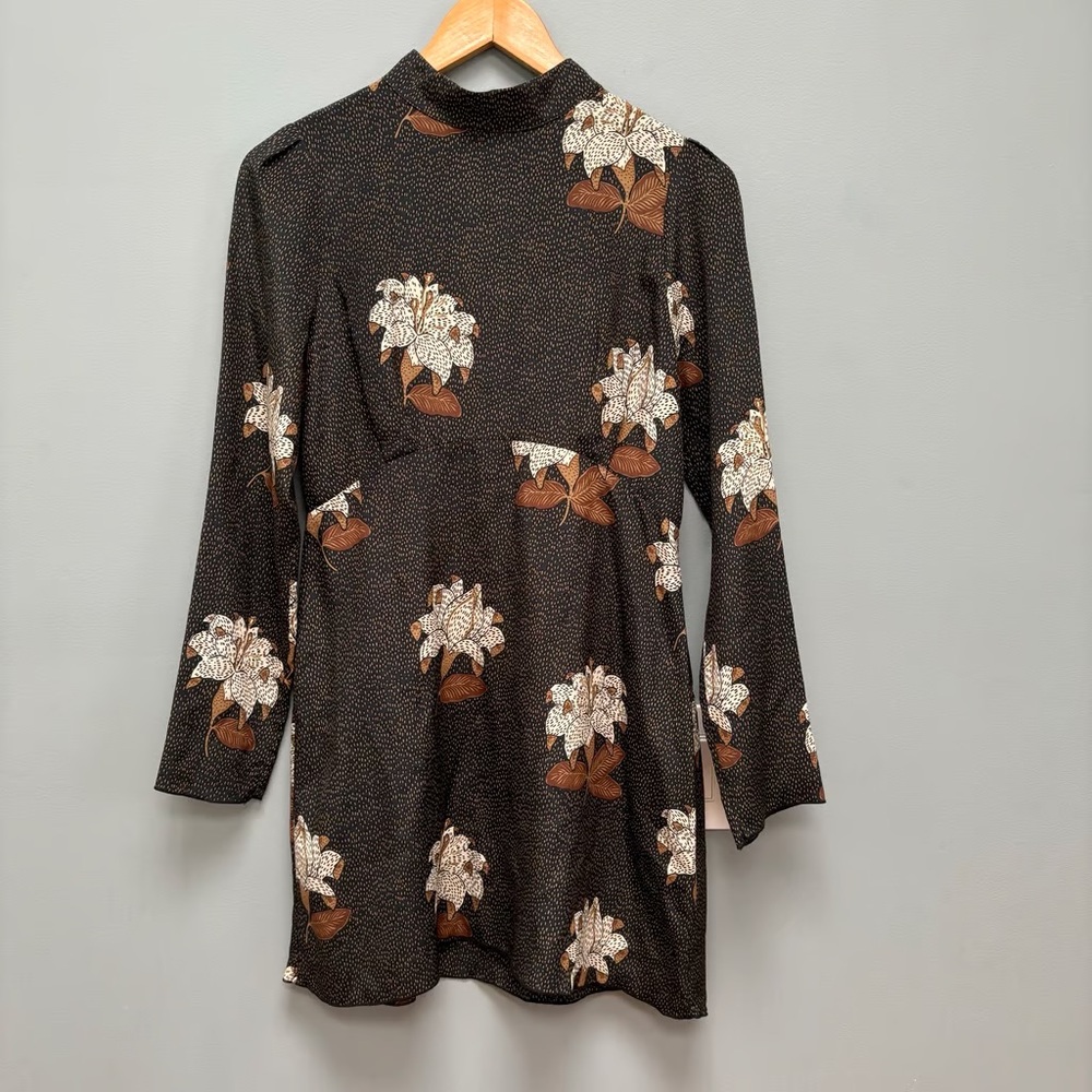 Stone Cold Fox Silk Dress Floral Brown Black Size 1 Small